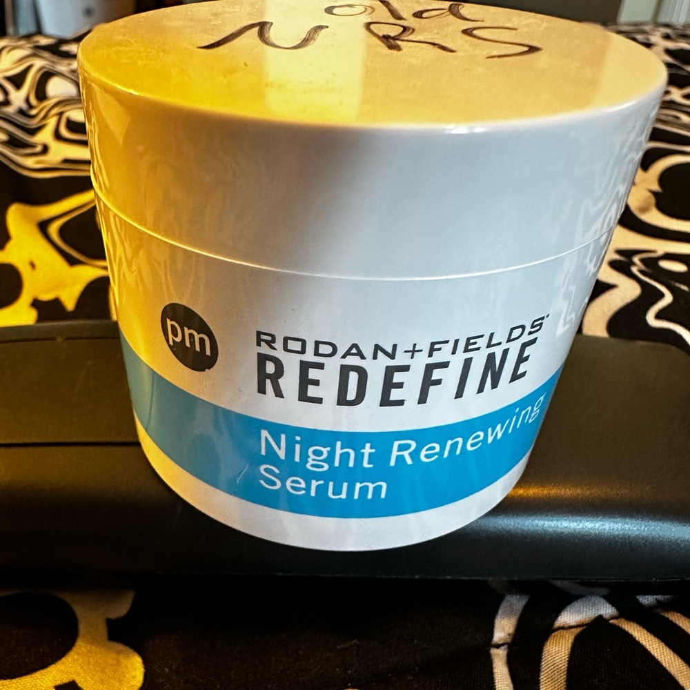 Rodan Fields Redefine Night Renewing Serum Jar Of  Original 53 Capsules